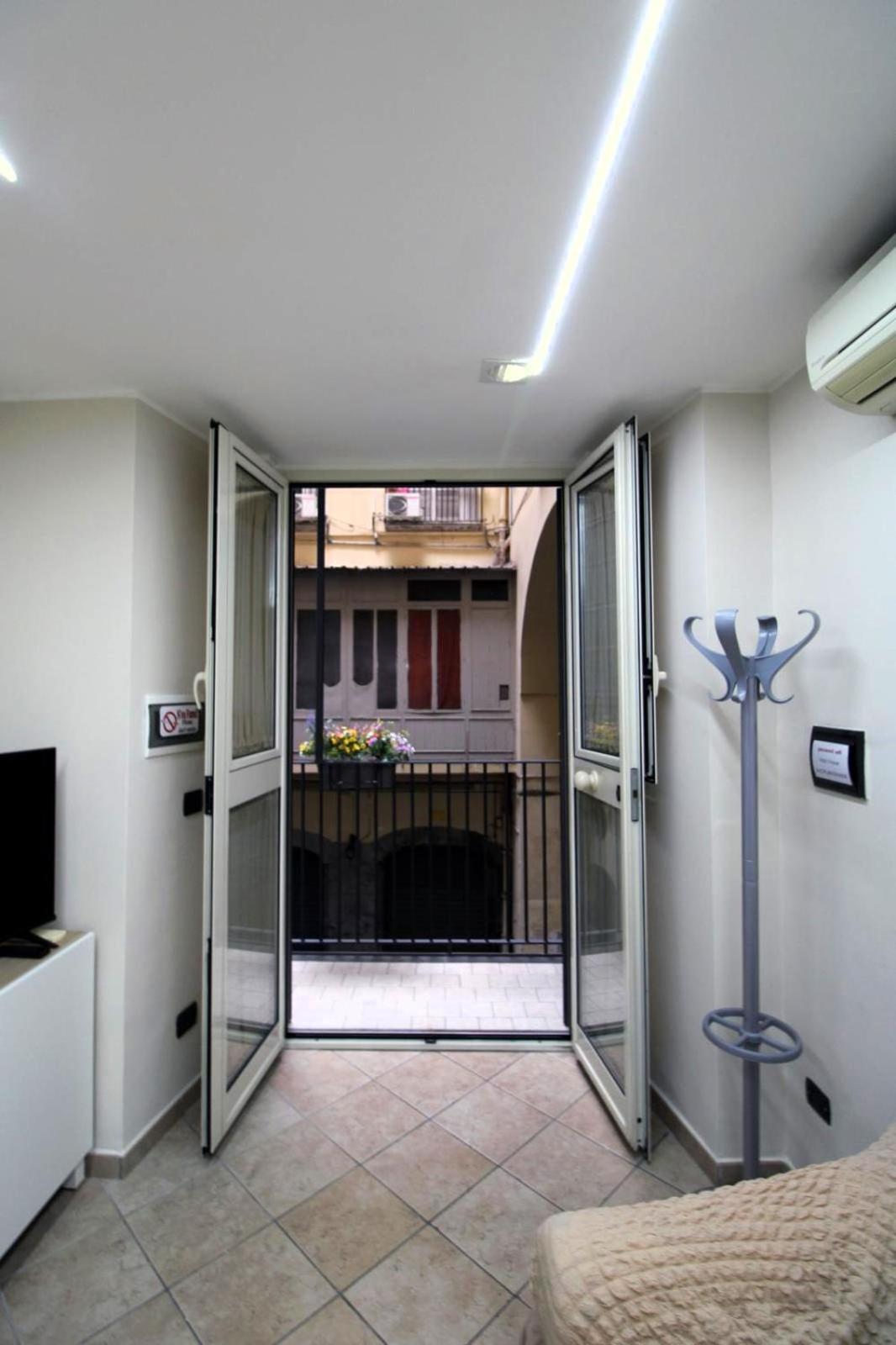 Lizzy's House Appartamento Napoli